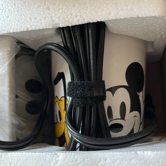 🆕 Disney Mickey and Friends Ceramic Travel Mug with Lid and Mug Warmer 16 Oz - Picture 5 of 13